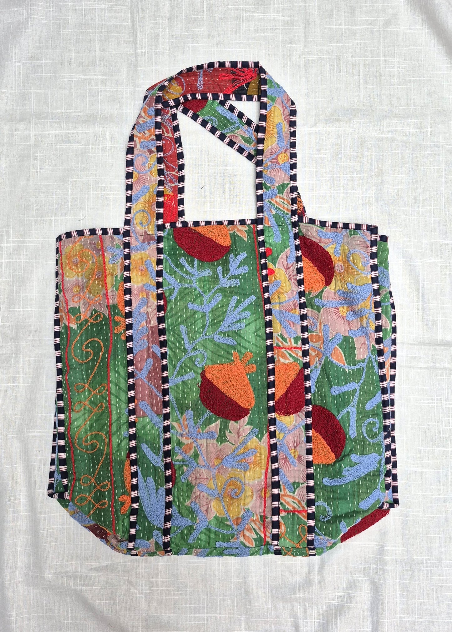 Vintage kantha tote bag met suzani borduursel # 27
