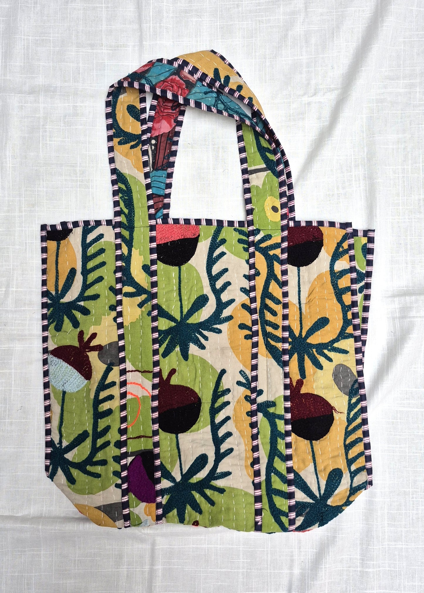 Vintage kantha tote bag met suzani borduursel # 22