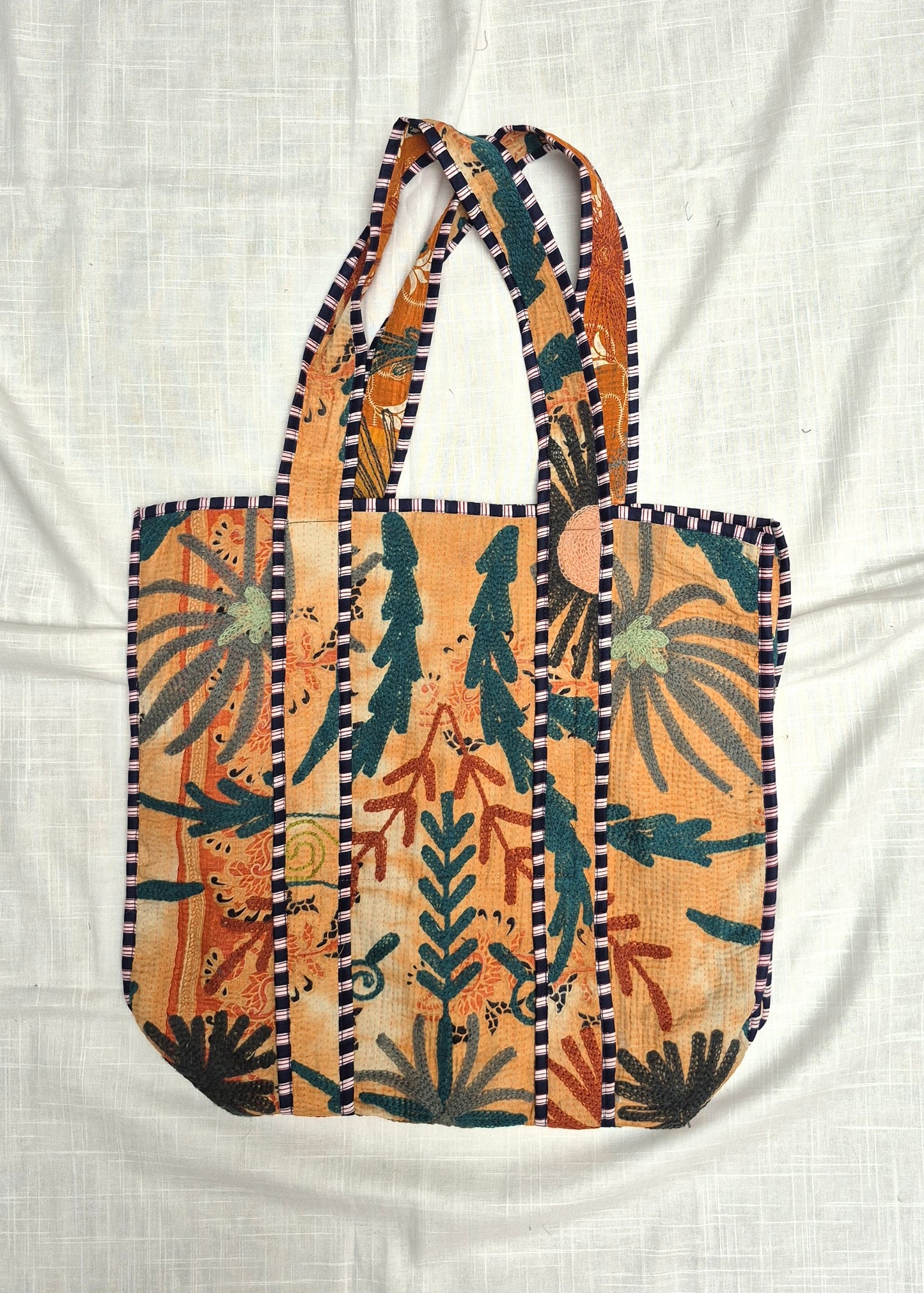 Vintage kantha tote bag met suzani borduursel # 14