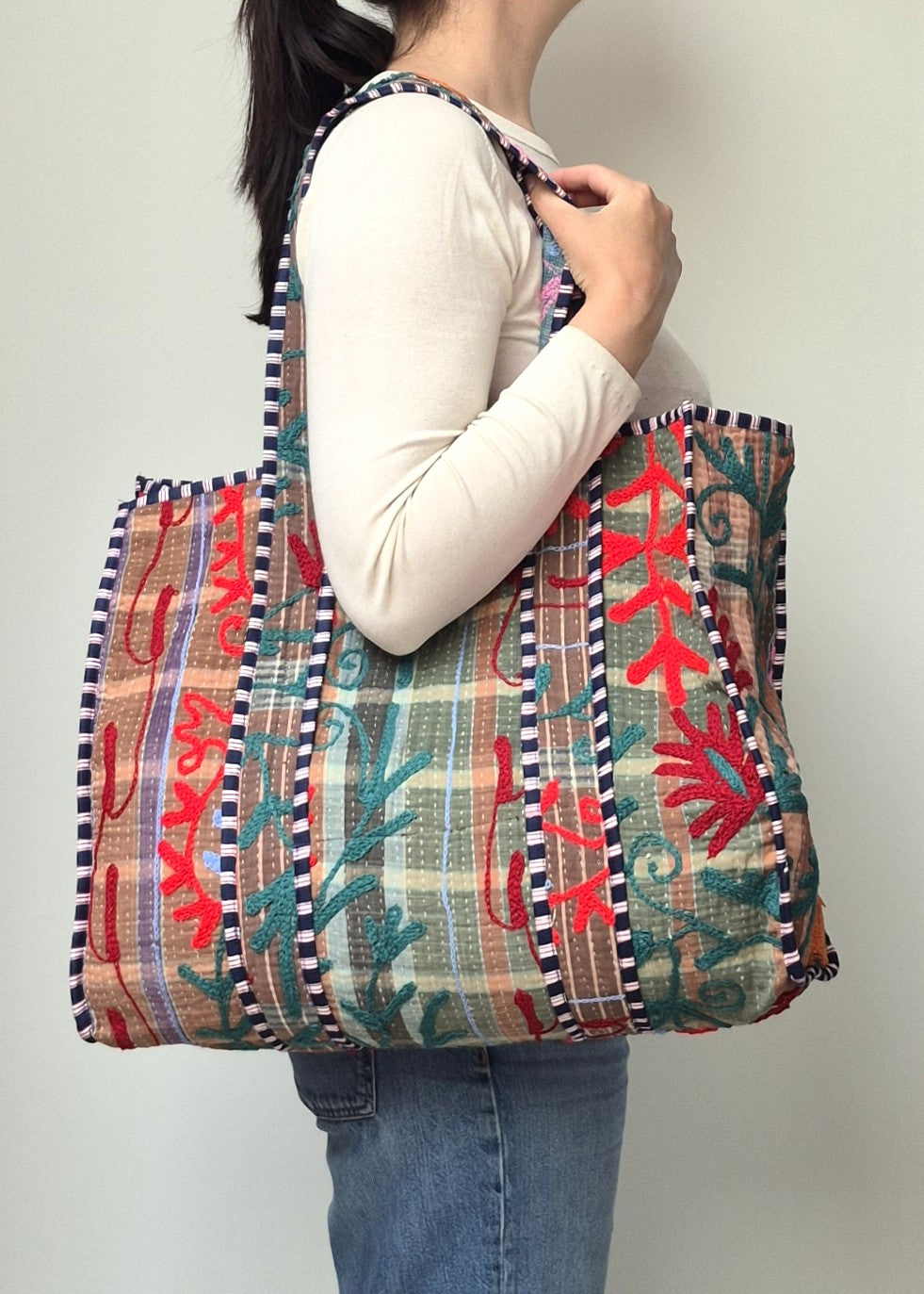 Vintage kantha tote bag met suzani borduursel # 4