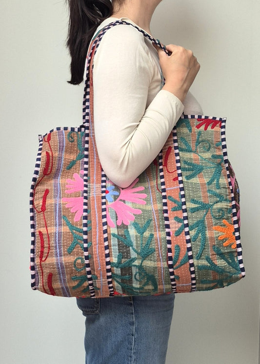 Vintage kantha tote bag met suzani borduursel # 5