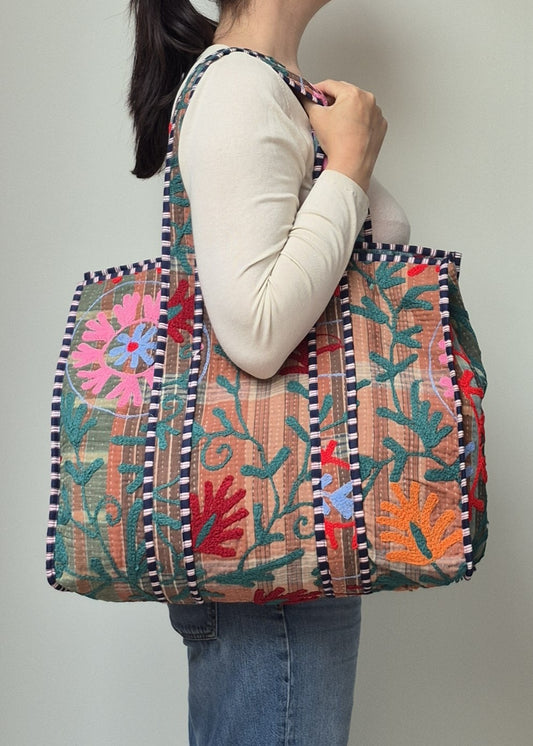 Vintage kantha tote bag met suzani borduursel # 6