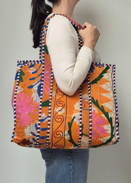 Vintage kantha tote bag met suzani borduursel # 16