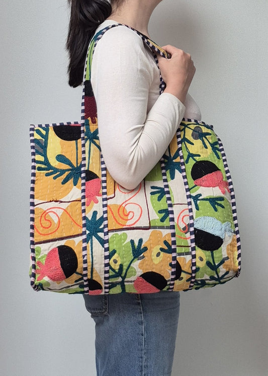 Vintage kantha tote bag met suzani borduursel # 23