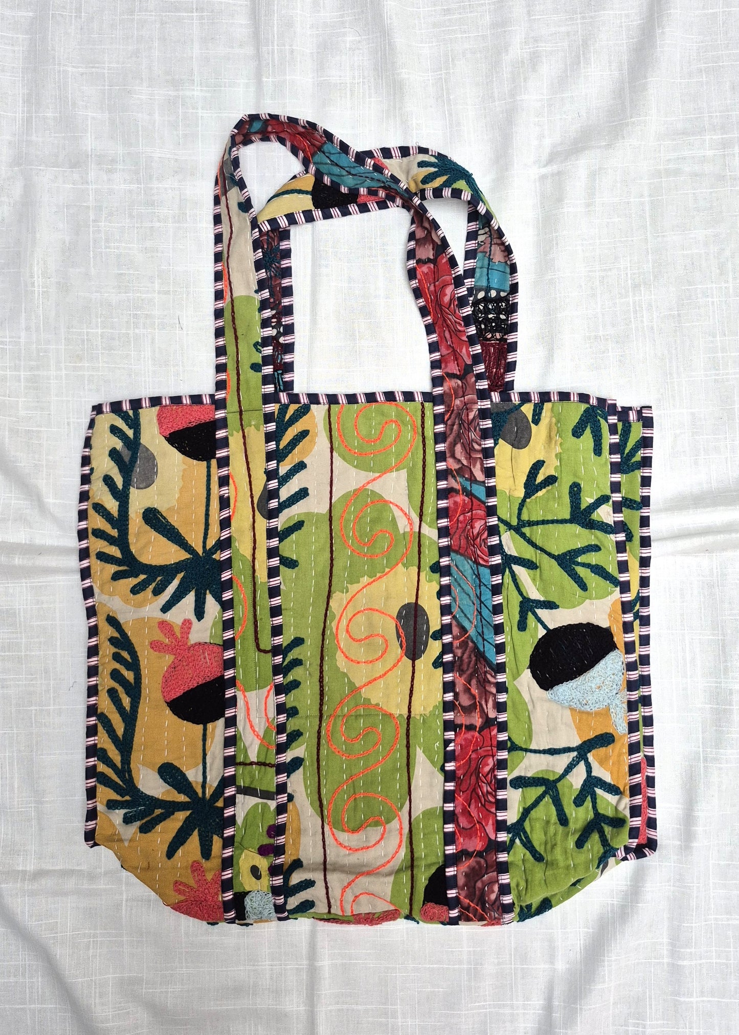Vintage kantha tote bag met suzani borduursel # 23