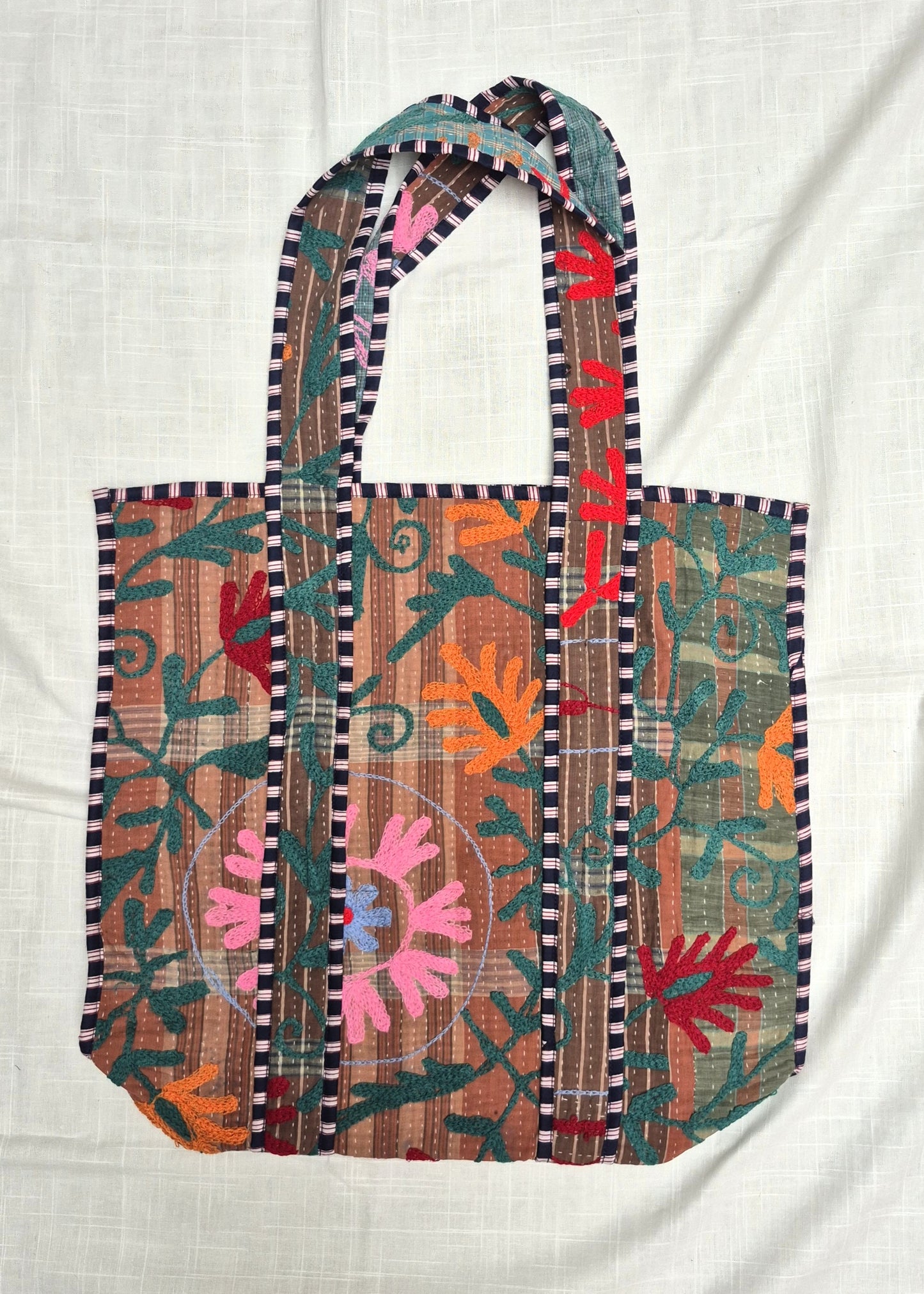 Vintage kantha tote bag met suzani borduursel # 6