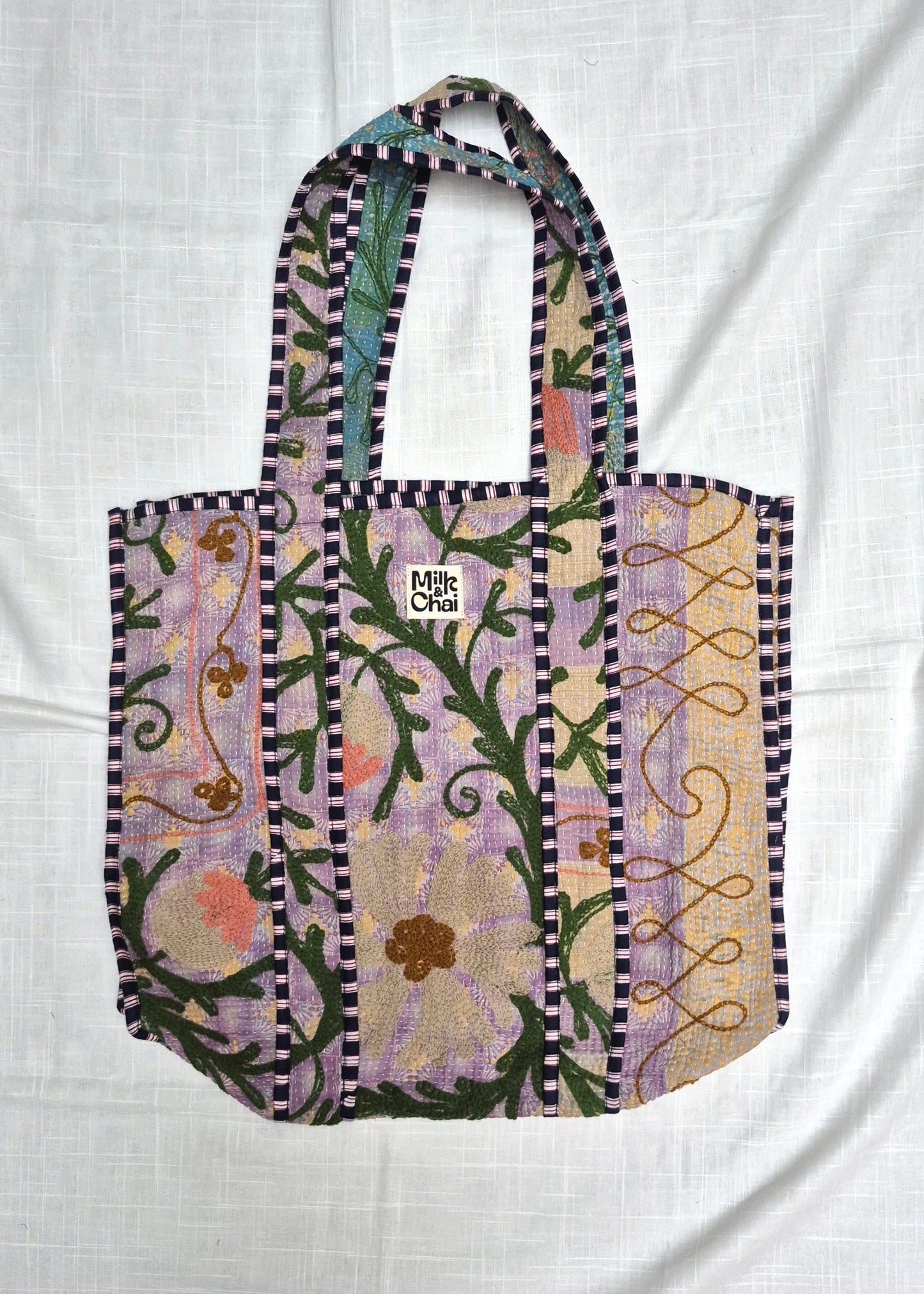 Vintage kantha tote bag met suzani borduursel # 1