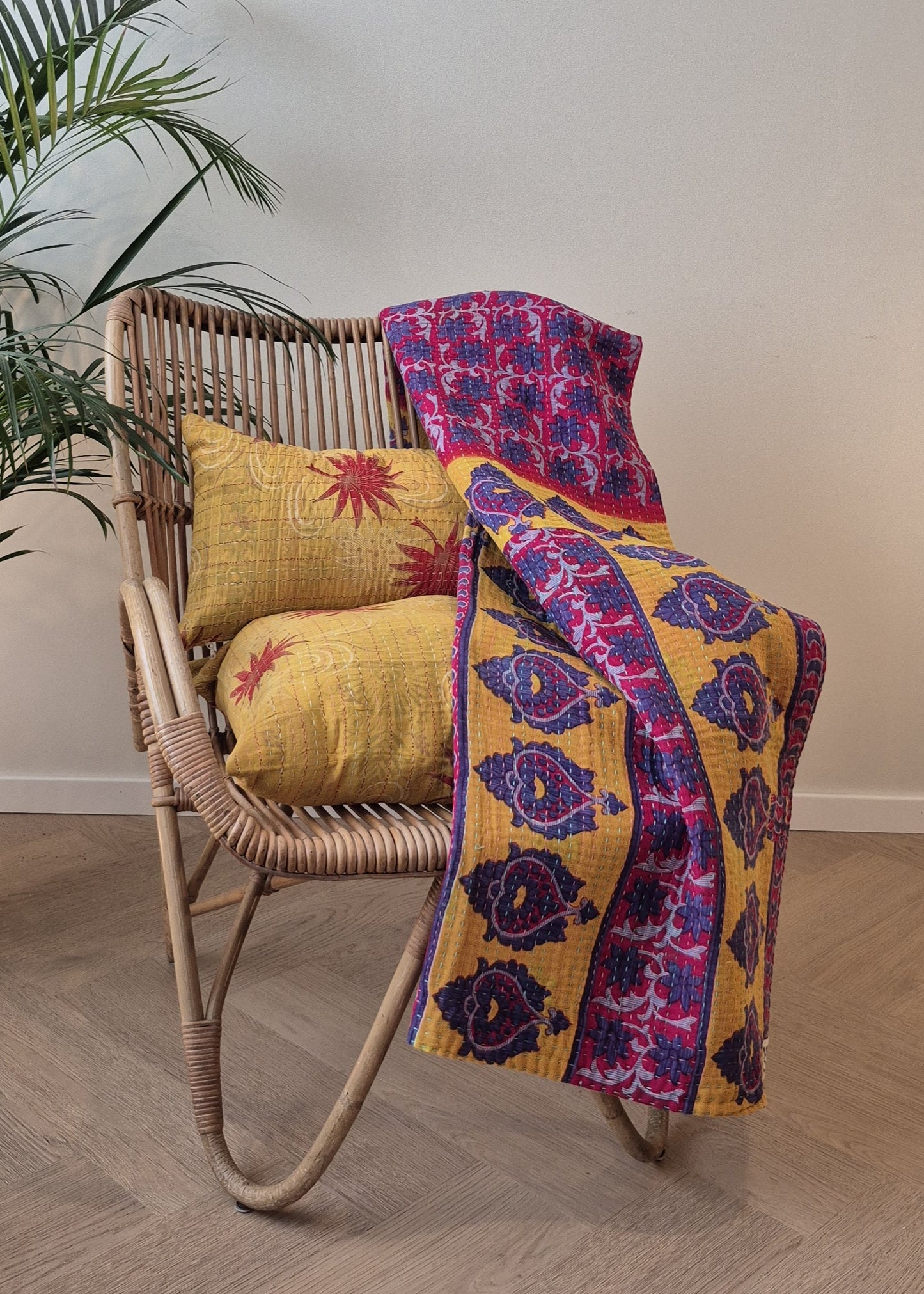Kantha kussen # 33